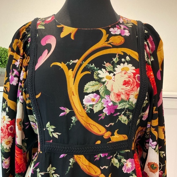 Floral Black Midi Dress - Picture 4 of 16